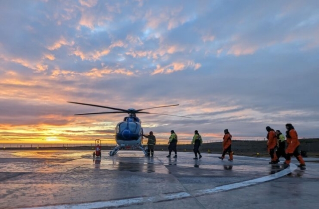 Operación de Helicópteros Marinos en la Base de Río Cullen, Tierra del Fuego (Federico Campbell)